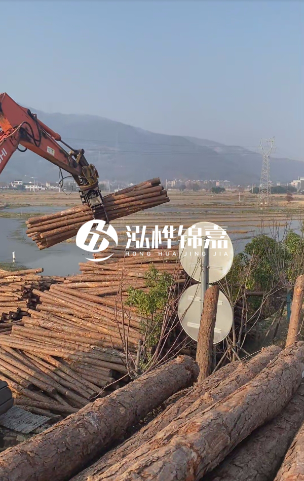 無錫挖機(jī)打木樁專業(yè)施工-挖機(jī)打木樁在硬土地質(zhì)下如何進(jìn)行？