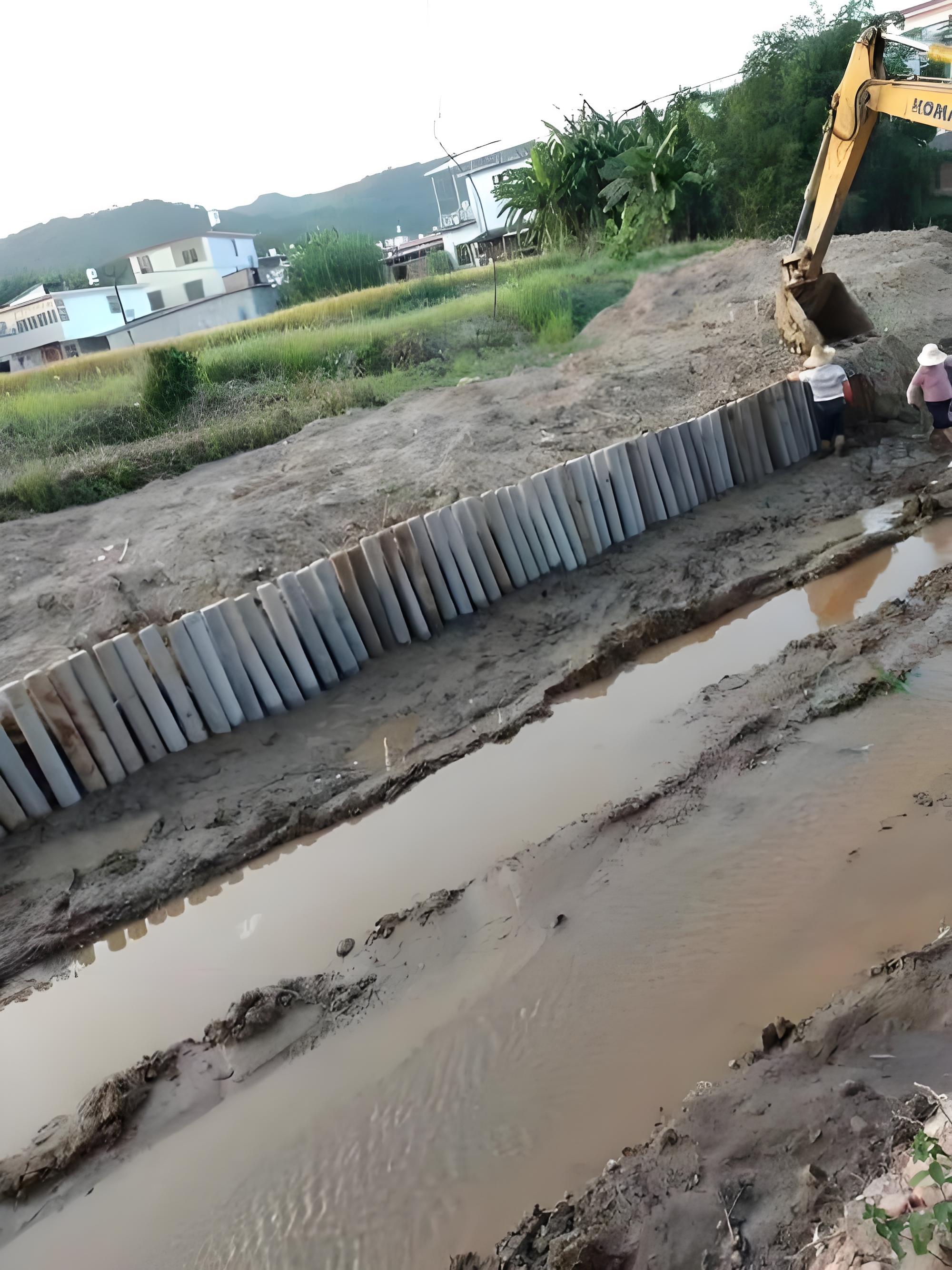水泥樁廠家泓樺錦嘉-打水泥樁遇到軟土地基怎么加固？